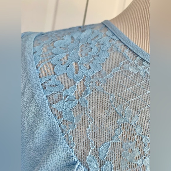 Suzanne Betro Lace Yoke Double Ruffle Sleeve Tunic Too - Picture 7 of 14